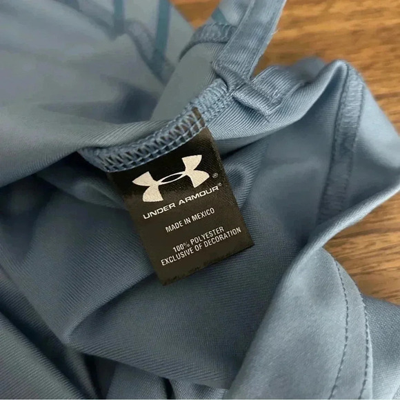 🌟Under armour headgear polo  men tee M - Picture 9 of 9